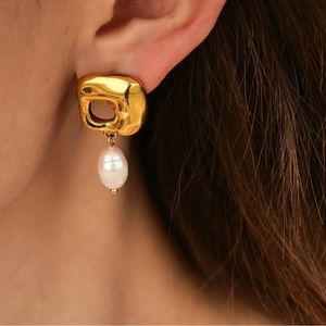 24K Gold Freshwater Pearl Earrings*Waterproof*Sweatproof*Tarnish Free